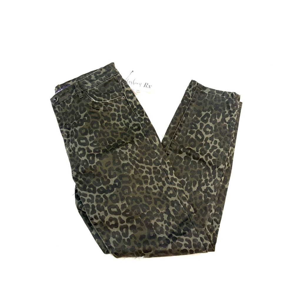 Leopard Print Jeans💚NWT💚 - Picture 2 of 5